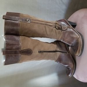 Naturalizer suede boots size 6.5